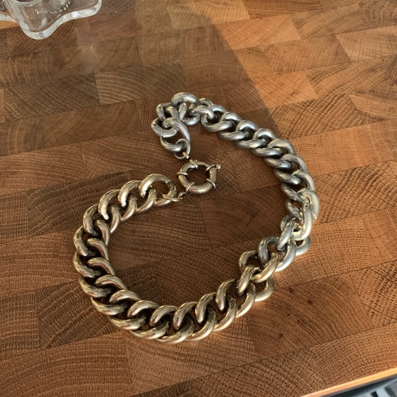 Mega Chain Necklace - Picture 2 of 3